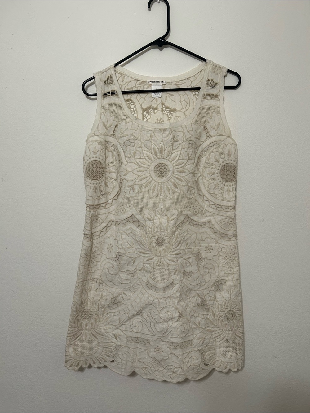Vintage Vivienne Tam Cream Floral Lace Mini Dress